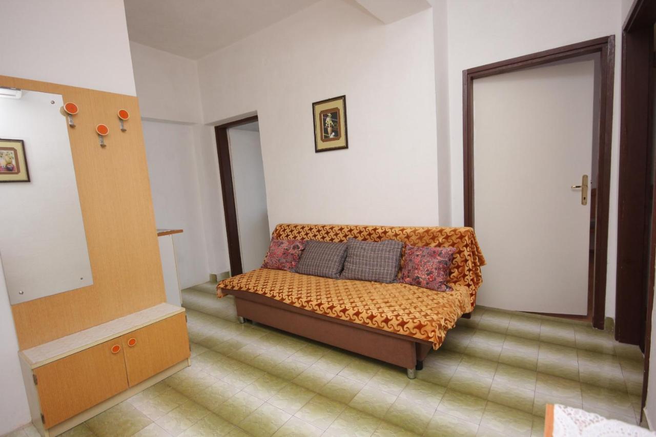 Apartment Savar 8079A Brbinj Luaran gambar